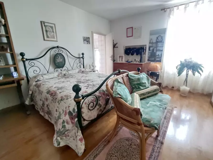 Immagine 15 di Appartamento in vendita  a Pietrasanta