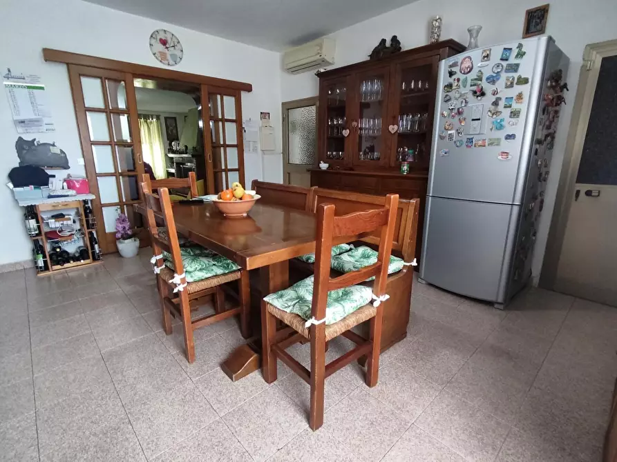 Immagine 3 di Appartamento in vendita  a Pietrasanta