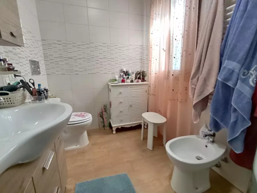 Immagine 12 di Appartamento in vendita  a Pietrasanta