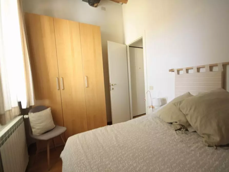 Immagine 52 di Appartamento in vendita  a Lucca