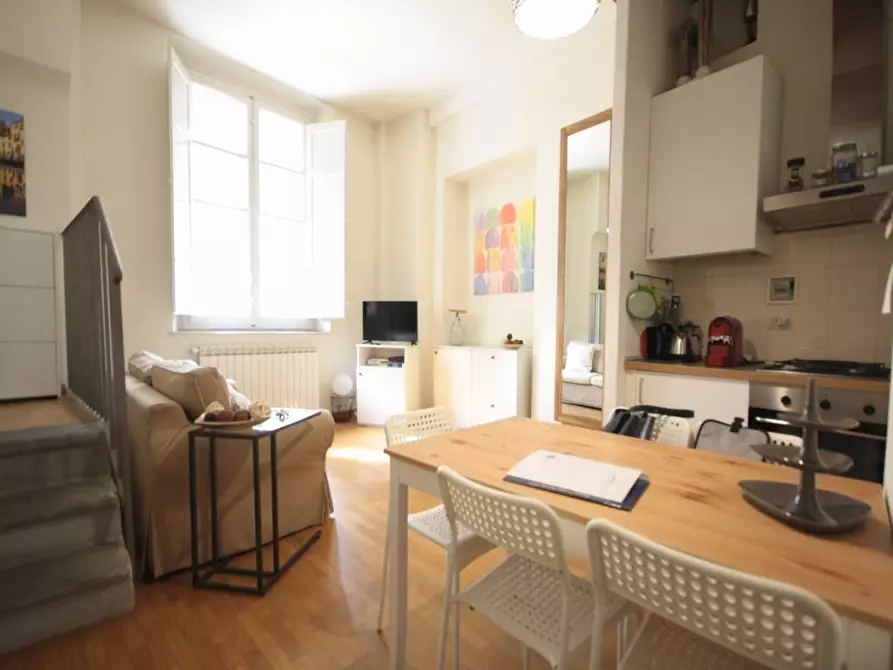 Immagine 47 di Appartamento in vendita  a Lucca