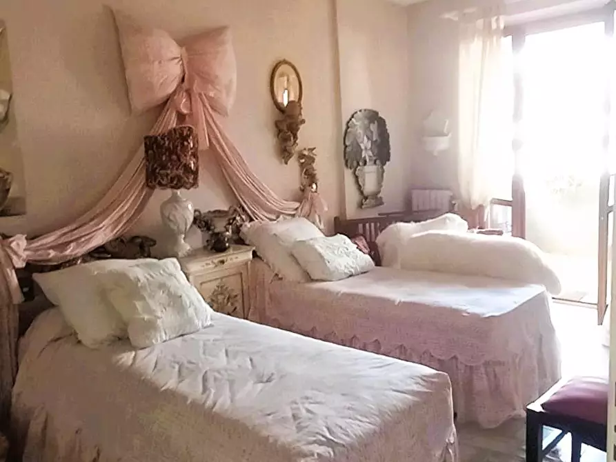 Immagine 11 di Villetta a schiera in vendita  a Carrara