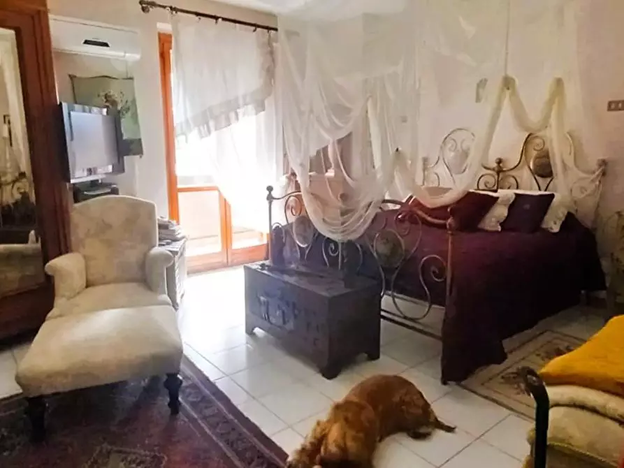 Immagine 10 di Villetta a schiera in vendita  a Carrara