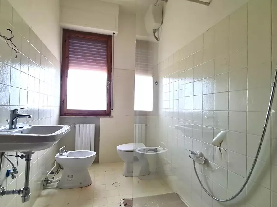 Immagine 8 di Appartamento in vendita  a Montopoli In Val D'arno