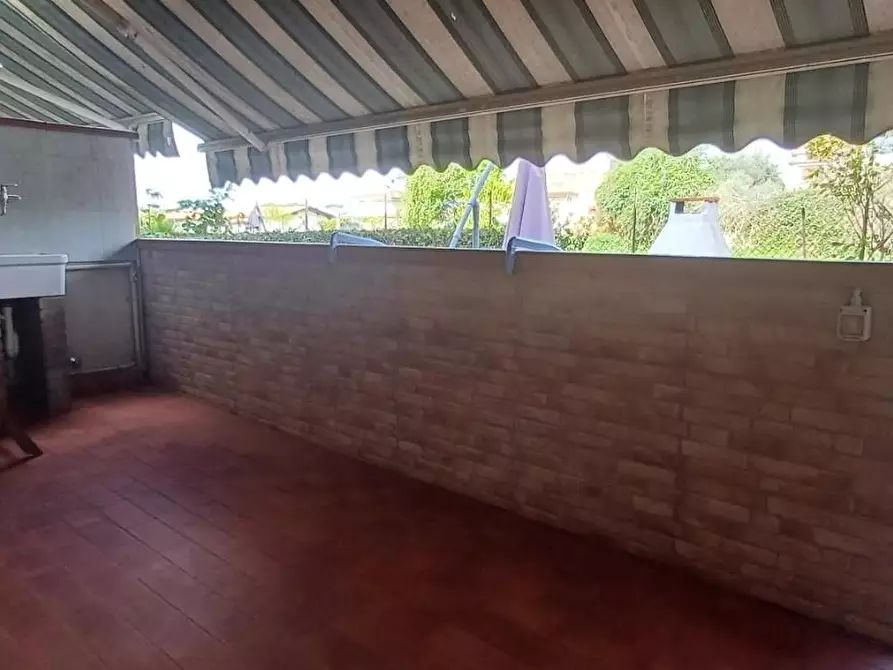 Immagine 7 di Villetta a schiera in vendita  a Massa