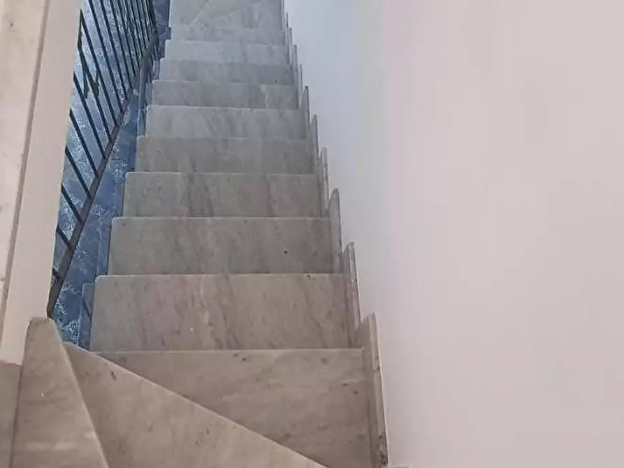 Immagine 18 di Villetta a schiera in vendita  a Massa