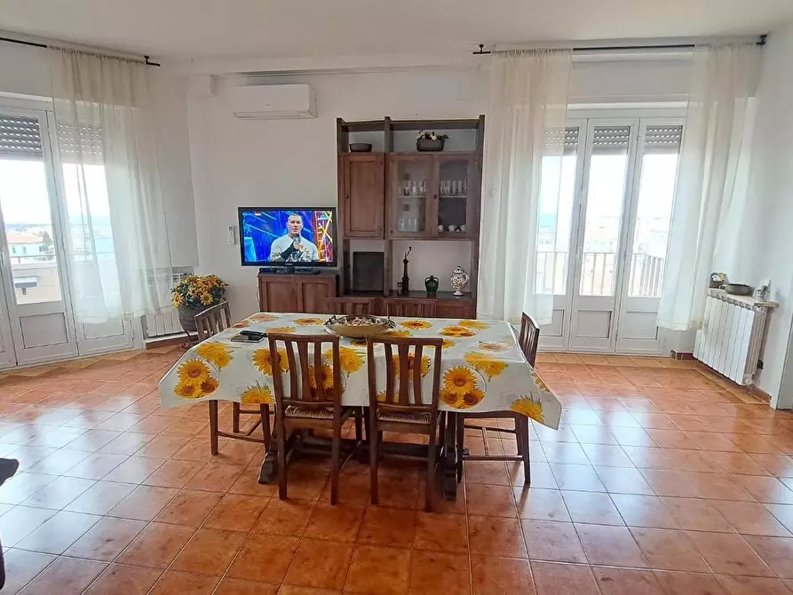 Immagine 4 di Appartamento in affitto  a Rosignano Marittimo