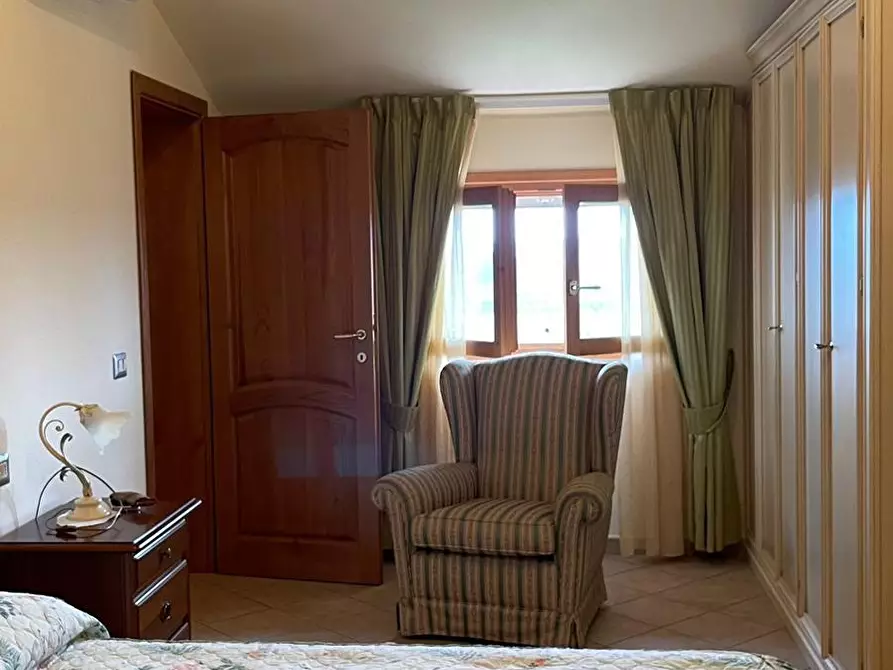 Immagine 4 di Villa in vendita  a San Miniato