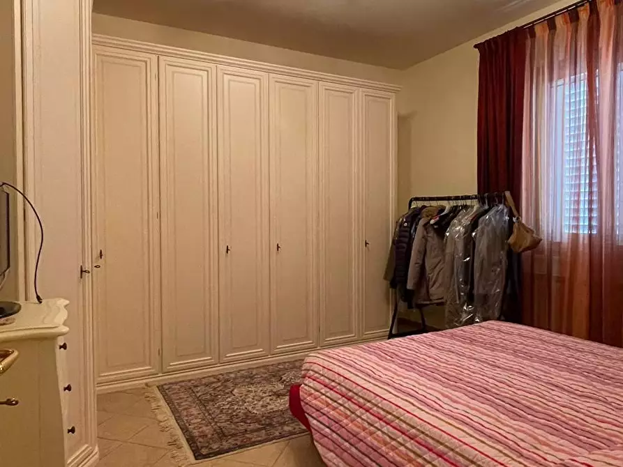 Immagine 15 di Villa in vendita  a San Miniato