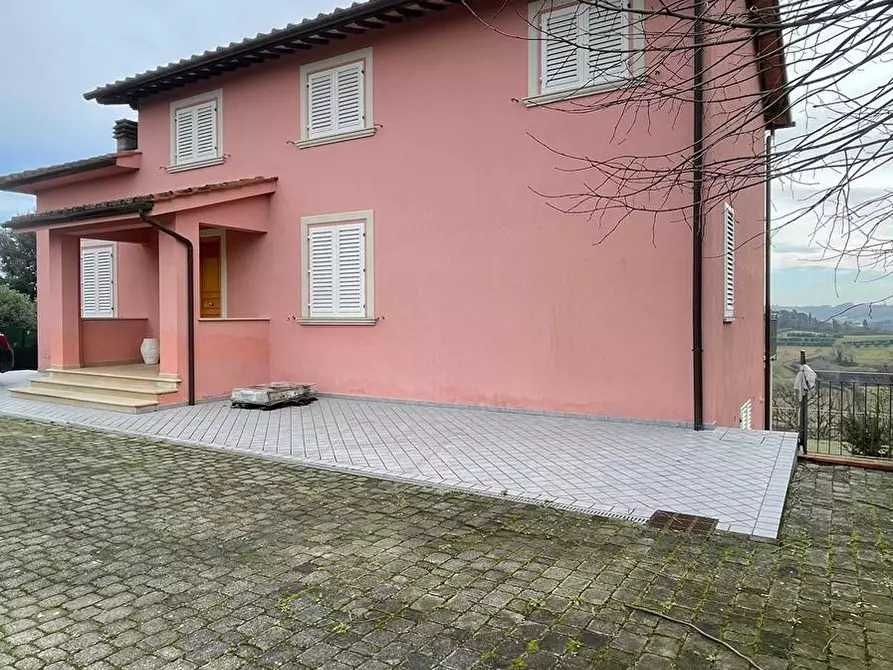 Immagine 27 di Villa in vendita  a San Miniato