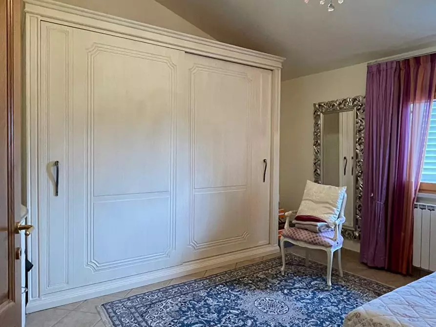 Immagine 11 di Villa in vendita  a San Miniato