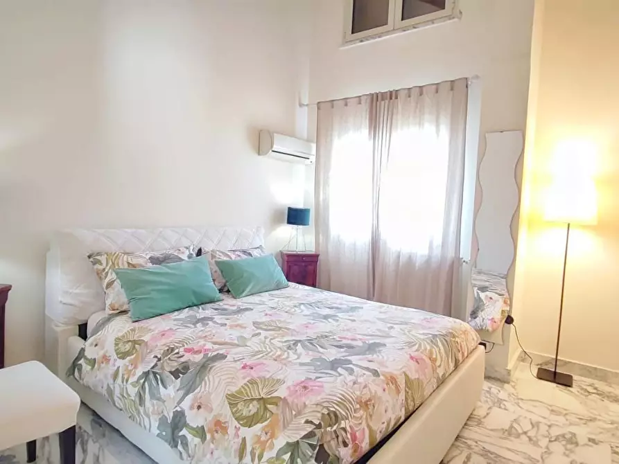 Immagine 12 di Mansarda in vendita  a Viareggio