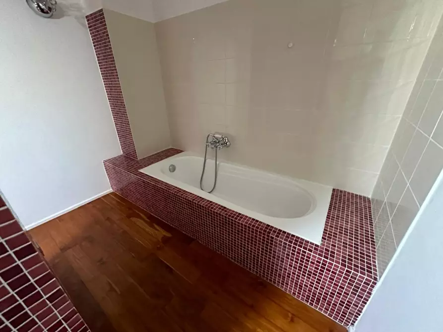 Immagine 54 di Casa bifamiliare in vendita  a Ameglia