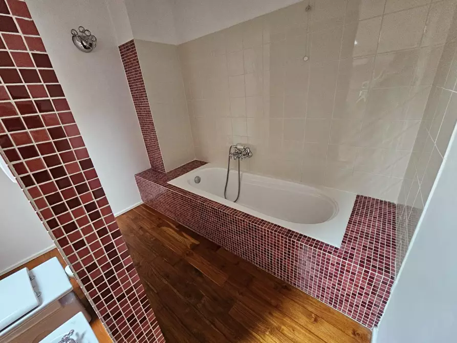 Immagine 43 di Casa bifamiliare in vendita  a Ameglia