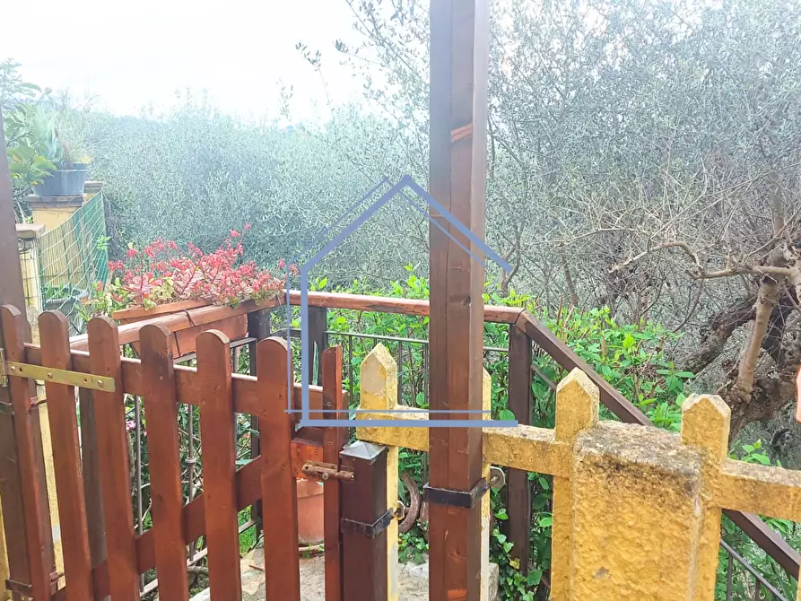 Immagine 19 di Casa semindipendente in vendita  a Camaiore