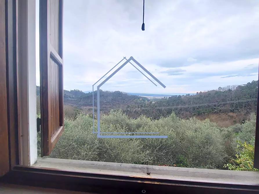 Immagine 17 di Casa semindipendente in vendita  a Camaiore