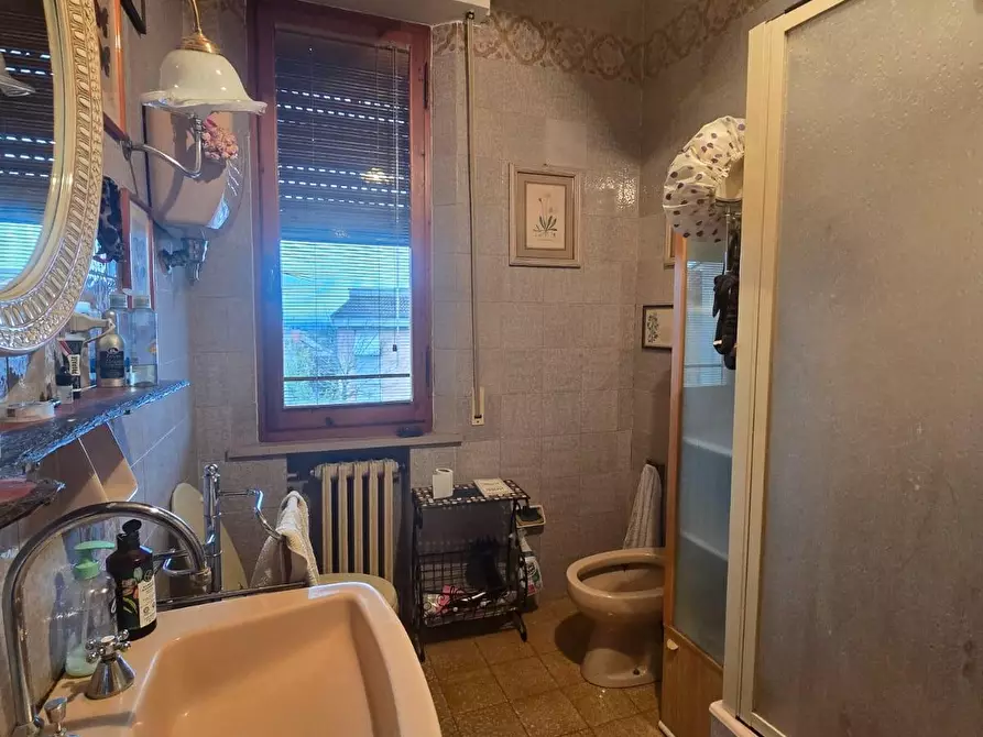 Immagine 48 di Appartamento in vendita  a Siena