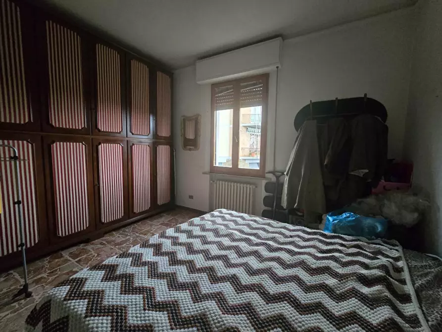 Immagine 39 di Appartamento in vendita  a Siena