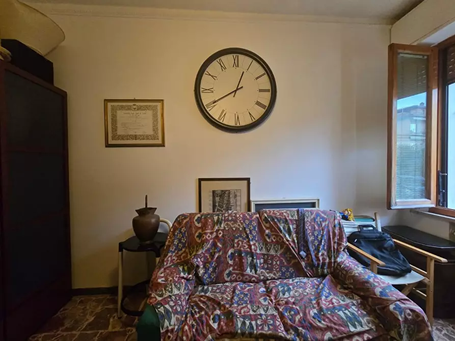 Immagine 25 di Appartamento in vendita  a Siena