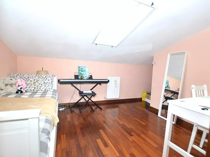 Immagine 29 di Terratetto in vendita  a Lucca