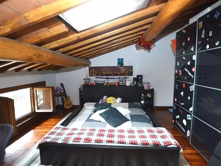 Immagine 25 di Terratetto in vendita  a Lucca