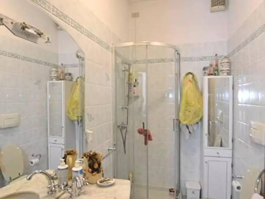 Immagine 10 di Terratetto in vendita  a Lucca