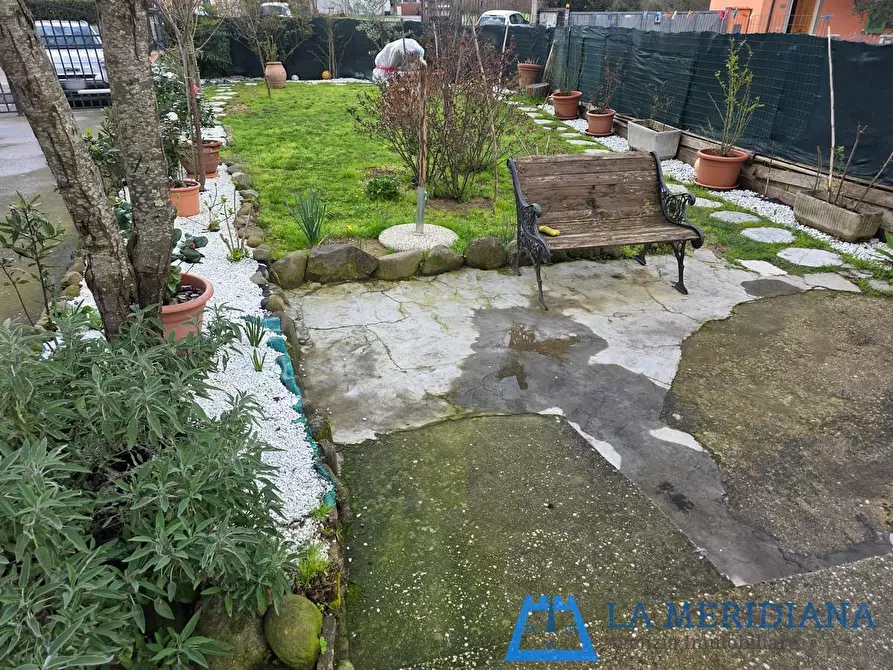 Immagine 21 di Casa indipendente in vendita  a Lamporecchio