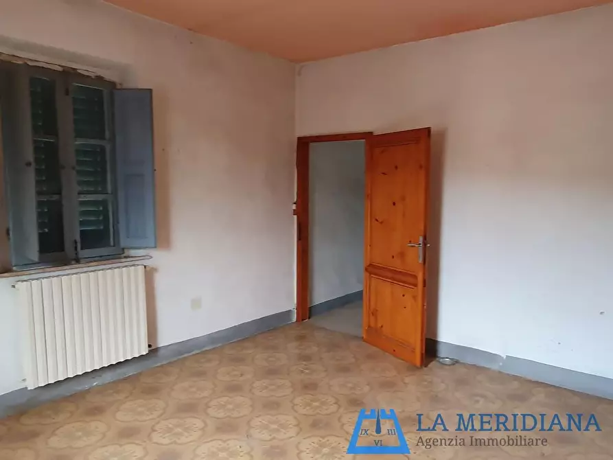 Immagine 7 di Casa indipendente in vendita  a Lamporecchio