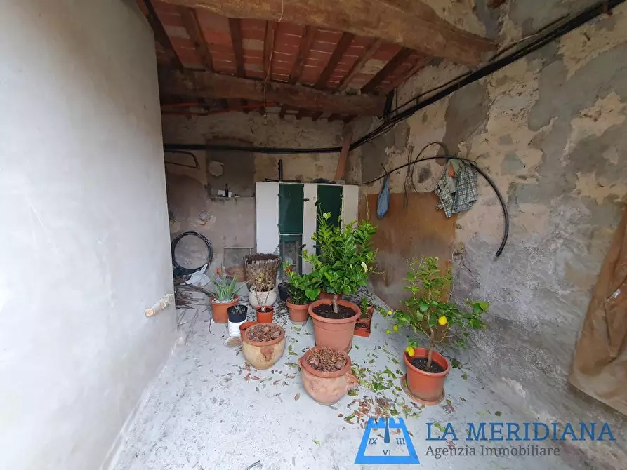 Immagine 13 di Casa indipendente in vendita  a Lamporecchio