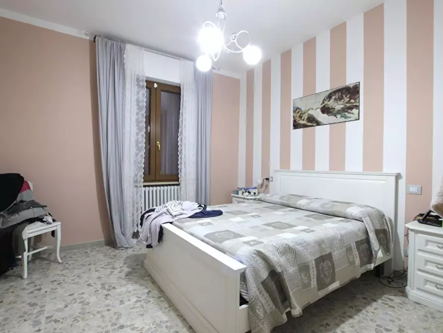 Immagine 12 di Appartamento in vendita  a Asciano