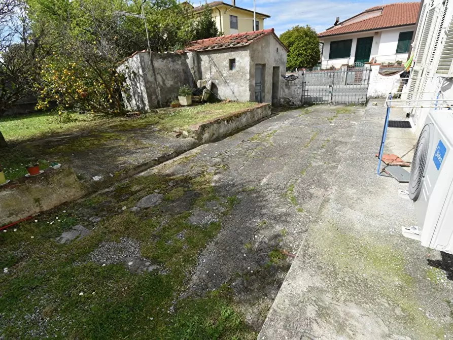 Immagine 32 di Terratetto in vendita  a San Giuliano Terme