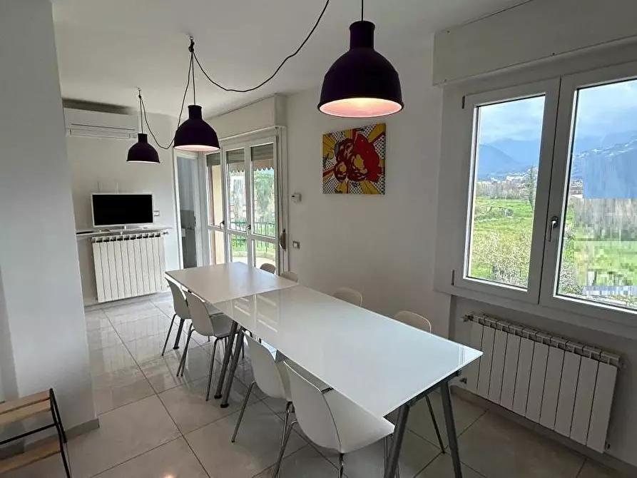 Immagine 1 di Appartamento in affitto  a Massa