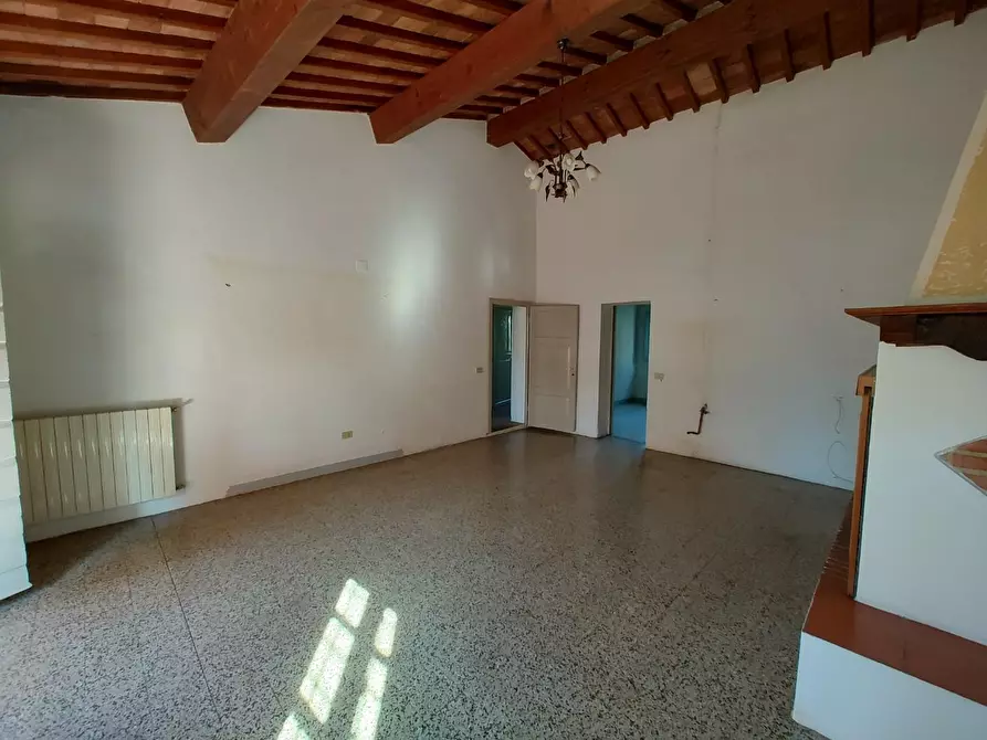 Immagine 9 di Appartamento in vendita  a Crespina Lorenzana