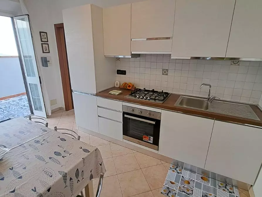 Immagine 5 di Appartamento in affitto  a Rosignano Marittimo