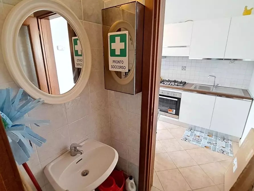 Immagine 17 di Appartamento in affitto  a Rosignano Marittimo