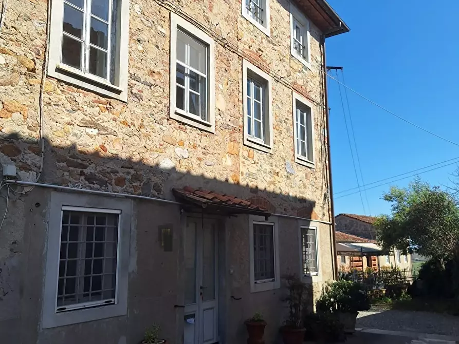 Immagine 1 di Terratetto in vendita  a Capannori