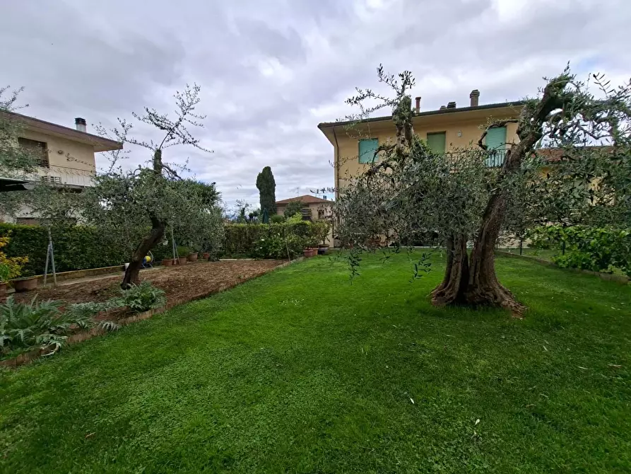 Immagine 32 di Villetta a schiera in vendita  a Capannoli