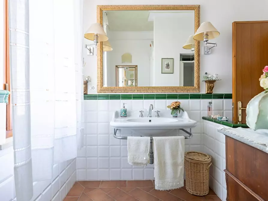 Immagine 13 di Villetta a schiera in vendita  a Capannoli