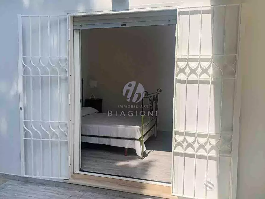 Immagine 6 di Casa indipendente in vendita  a Forte Dei Marmi