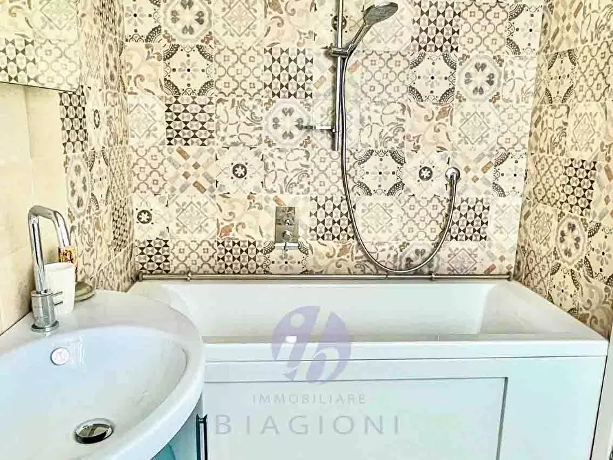 Immagine 23 di Casa indipendente in vendita  a Forte Dei Marmi