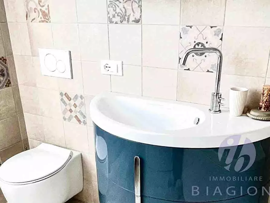 Immagine 22 di Casa indipendente in vendita  a Forte Dei Marmi