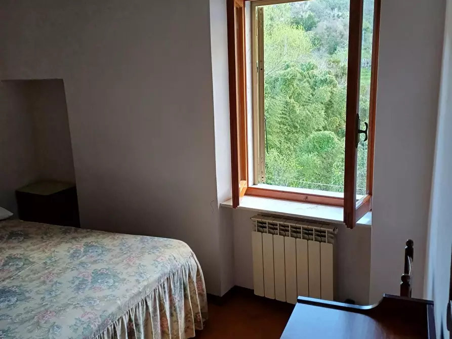 Immagine 4 di Appartamento in vendita  a Carrara