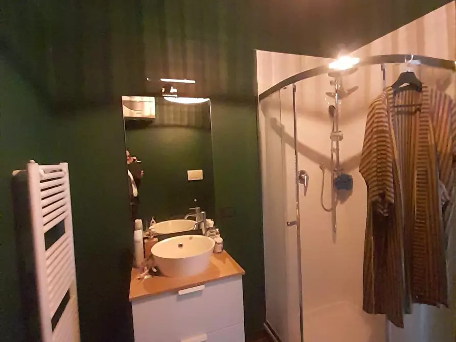 Immagine 15 di Appartamento in vendita  a Livorno