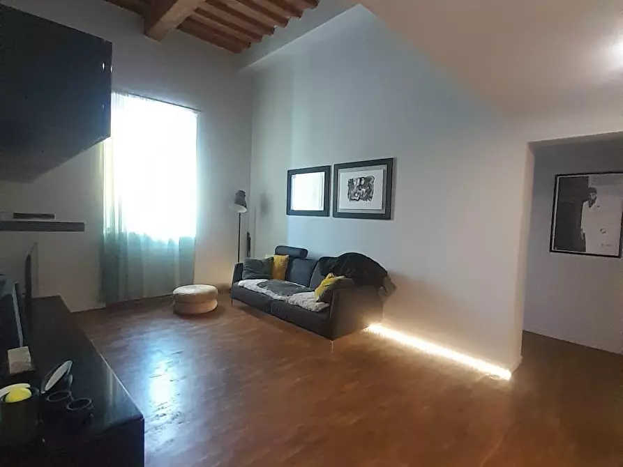 Immagine 1 di Appartamento in vendita  a Livorno