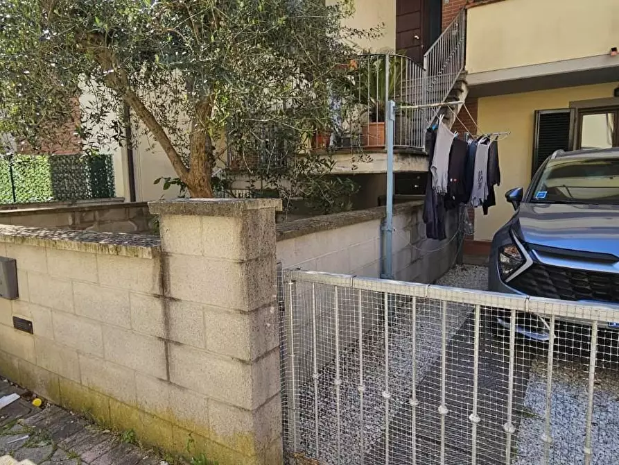 Immagine 15 di Appartamento in vendita  a Santa Maria A Monte