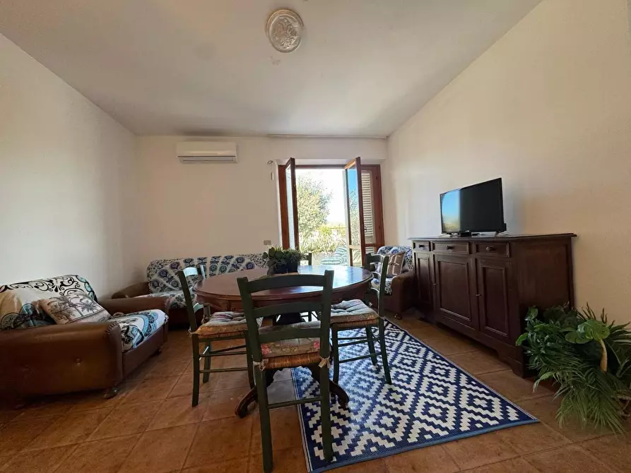 Immagine 4 di Appartamento in vendita  a Viareggio