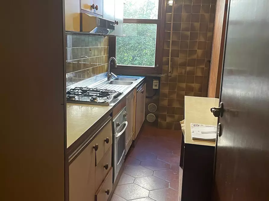 Immagine 19 di Appartamento in vendita  a Pisa