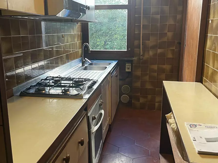 Immagine 18 di Appartamento in vendita  a Pisa