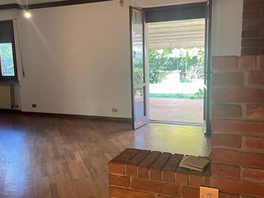 Immagine 30 di Appartamento in vendita  a Pisa