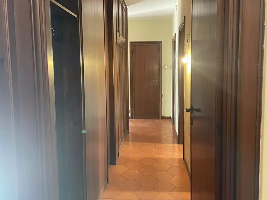 Immagine 17 di Appartamento in vendita  a Pisa